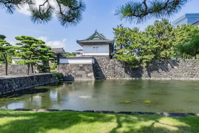 Palace turret overlooking the moat